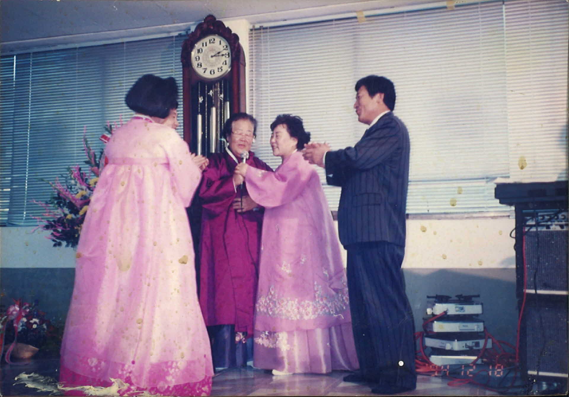 행사사진-경로당, 노래