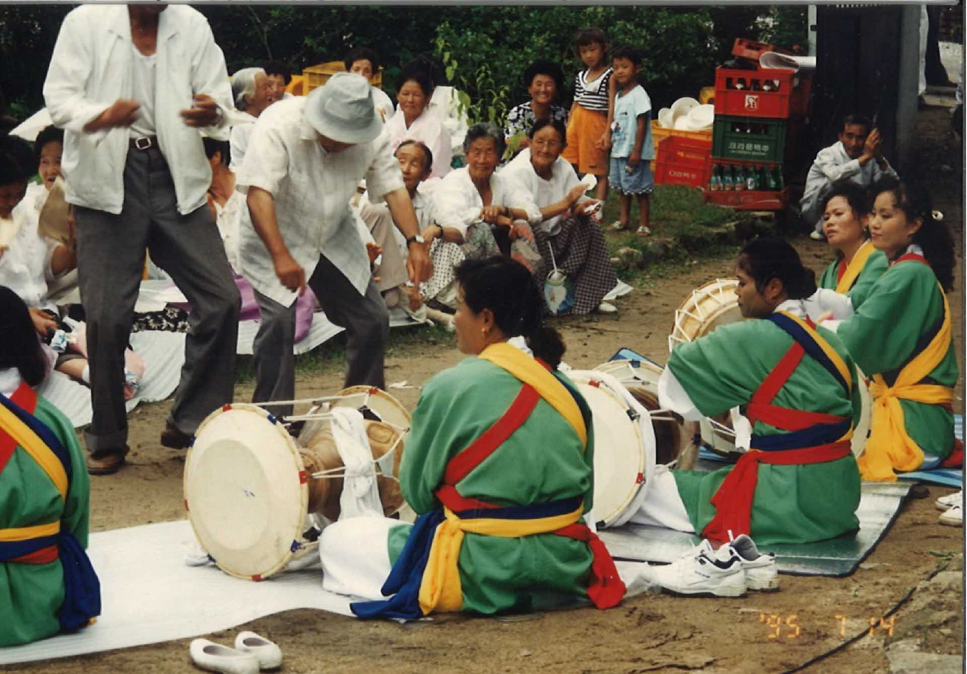 95년 순흥풍물 봉도각 공연-장구